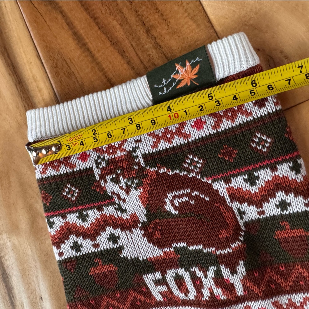 NWOT “Foxy” Pattern Small Dog Sweater - Red and White - Picture 5 of 9